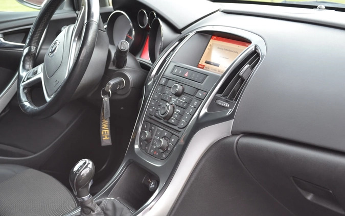 Opel Astra cena 25600 przebieg: 226000, rok produkcji 2014 z Iłowa małe 407